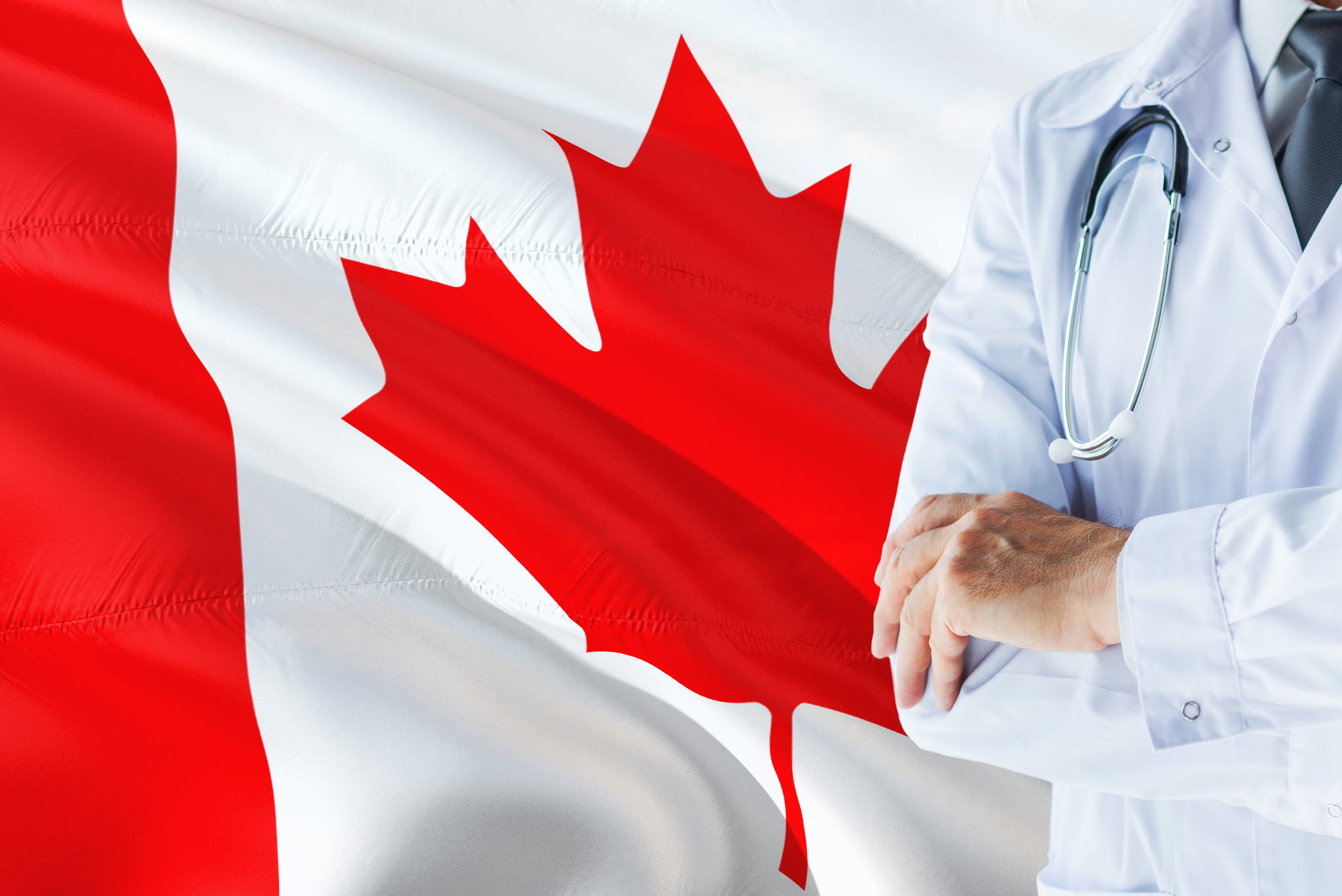 Image du drapeau du Canada avec un médecin debout devant